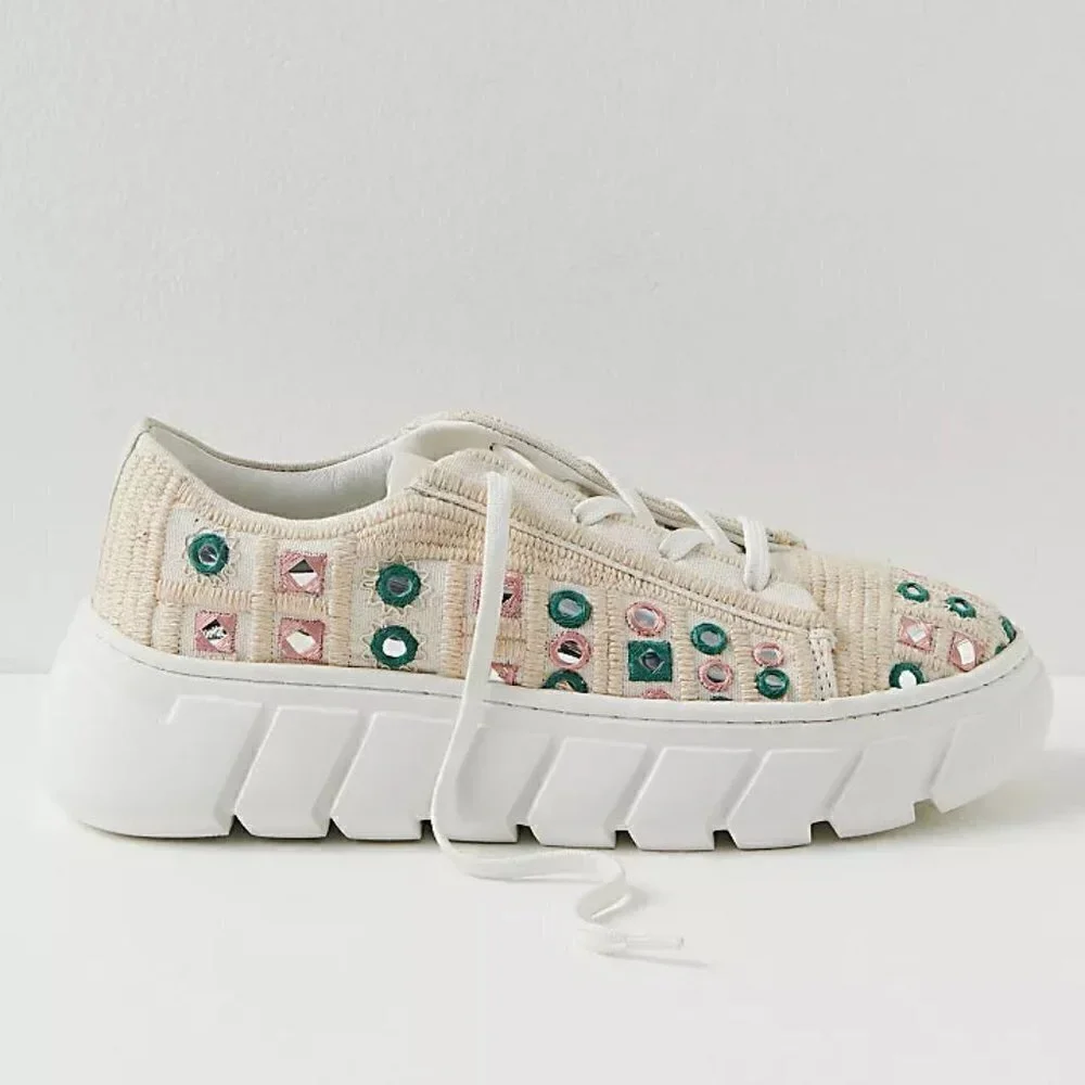 FREE PEOPLE Catch Me If You Can Crochet Sneakers Shoes/ White Mirror Combo